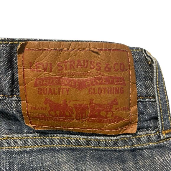 Vintage Levi's 514 Jeans Slim Straight Men's 33x30 Denim 100% Cotton Medium Wash - Picture 8 of 11